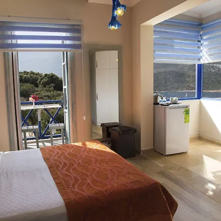 Hotel Leamira 2*